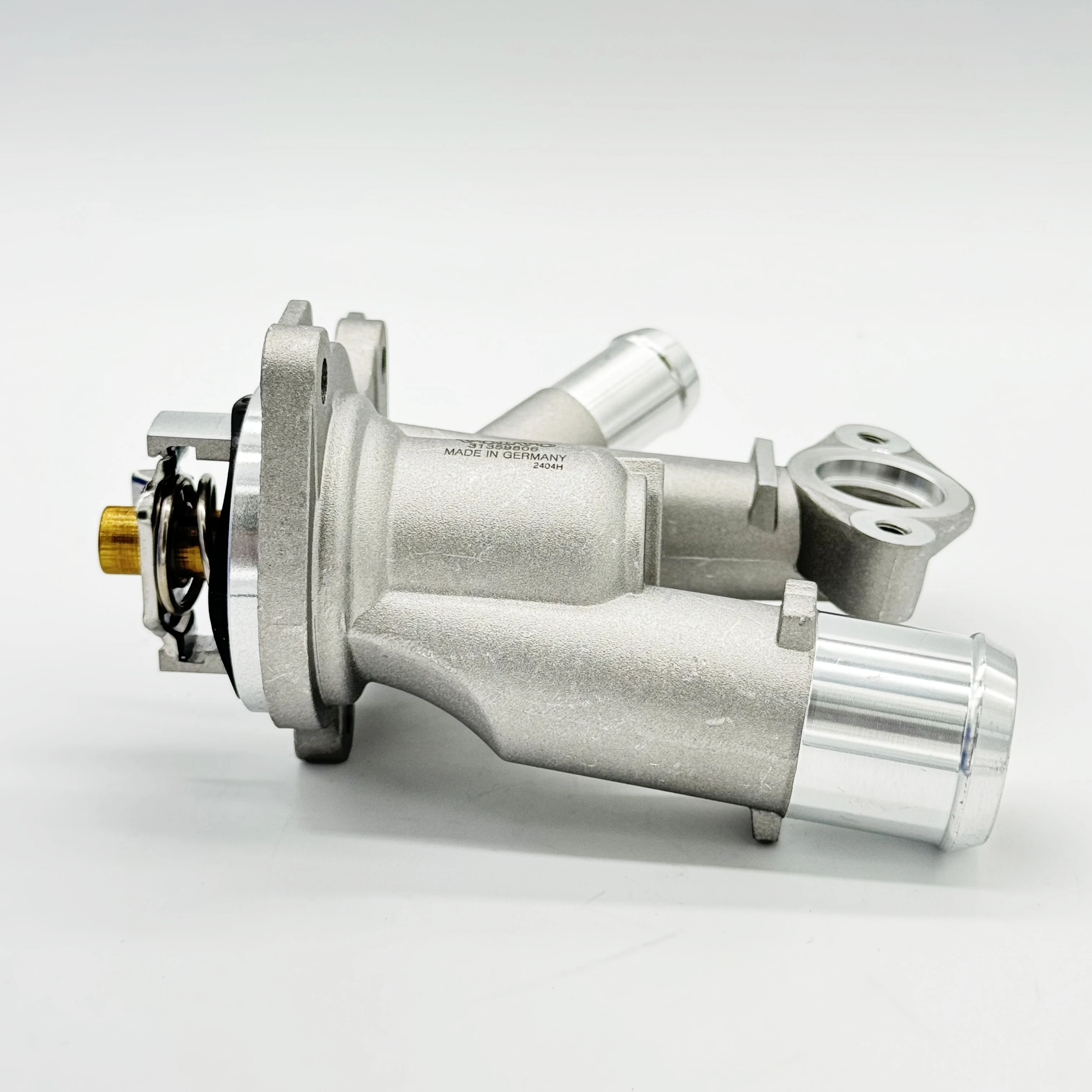 Engine Coolant Thermostat Housing For volvo V40 V60 V70 S60 S80 31359806
