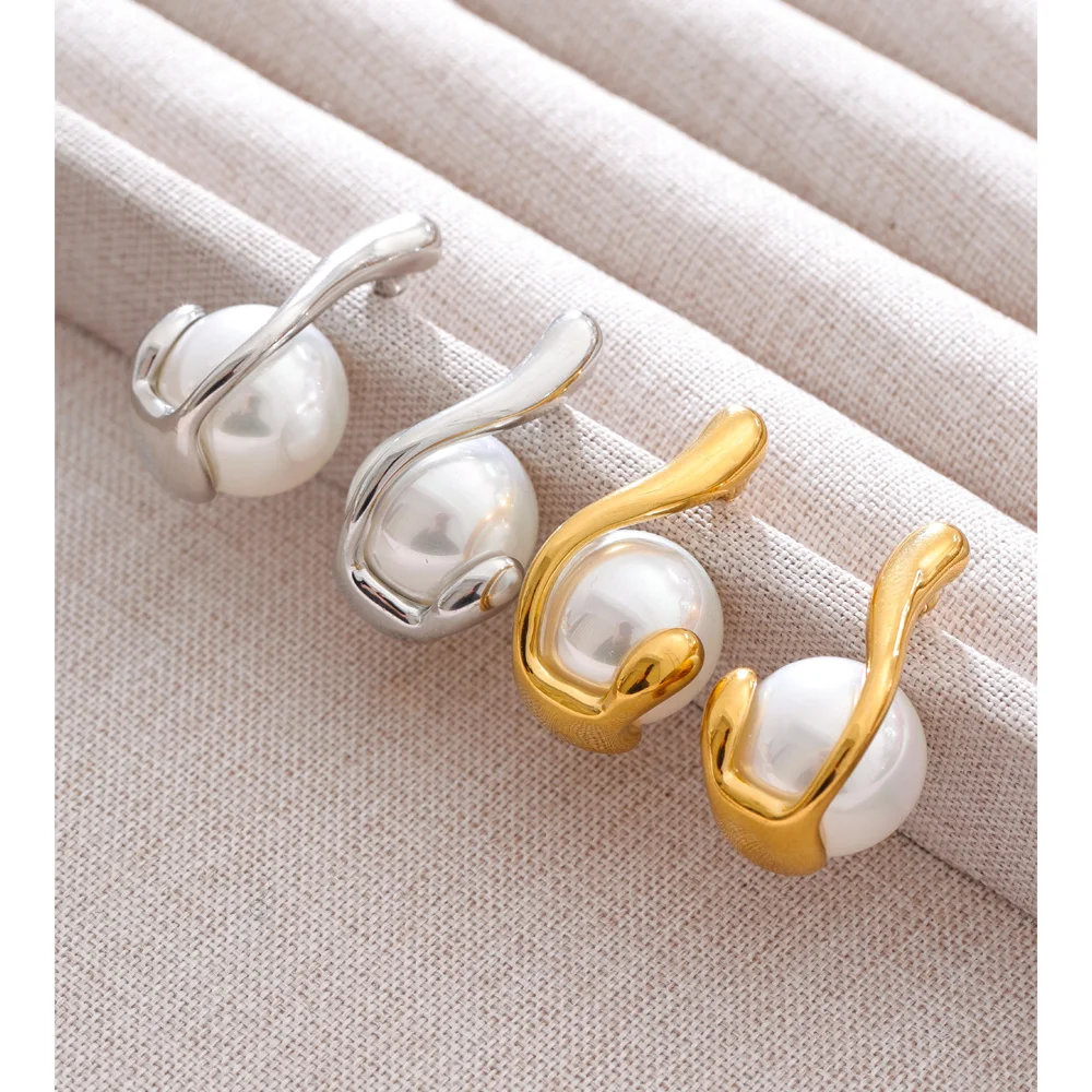 Yhpup Women Geometric Stud Earrings