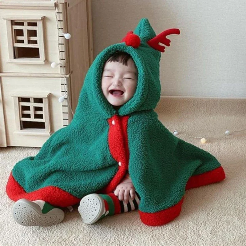 Toddler Green Knitted Hooded Cloak