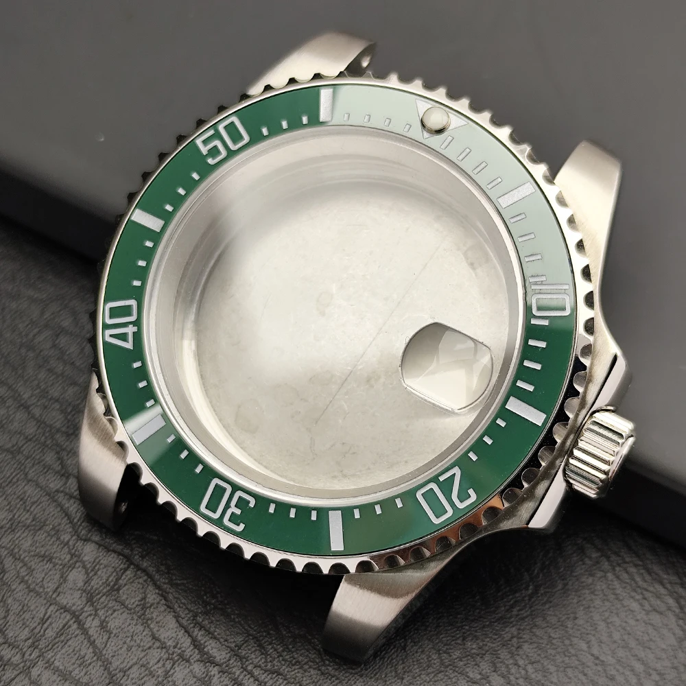 Premium 40.5MM Sapphire Glass GMT Case with Bidirectional Rotating Bezel for 28.5MM Dial and 20mm Strap