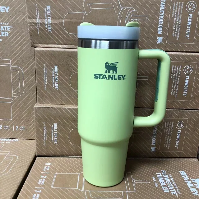 Stanley The Quencher H2.0 FlowState? Tumbler Limited Edition Color | 40 OZ  - Brilliant White