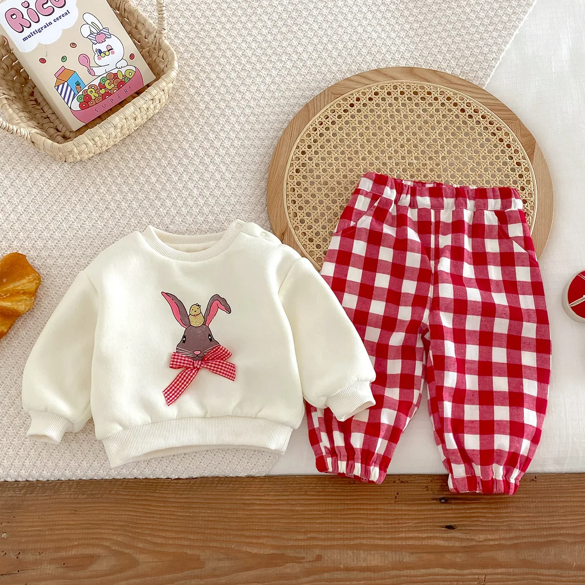 UNIFEMEN Winter Baby Girls 2PCS Clothes Set Cotton Rabbit Knotbow Top Fleece Plaid Pants Suit Toddler Girls Tracksuit