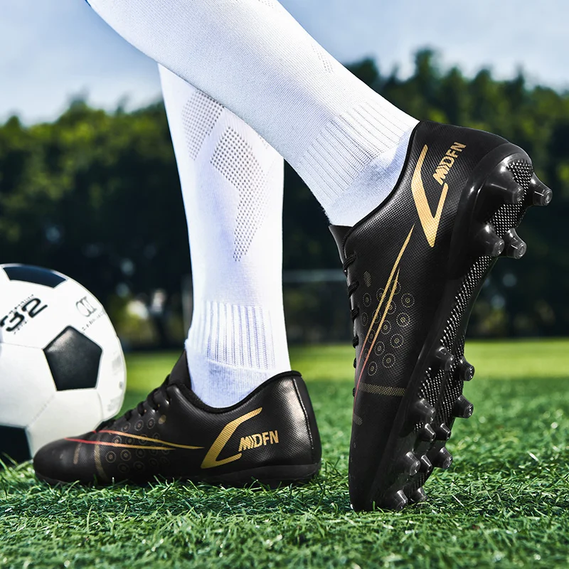 Plus Size Black Cleats Football Sneakers Men Women AG/TF Mens Soccer Shoes Teenager Football Training Shoes zapatillas de futbol