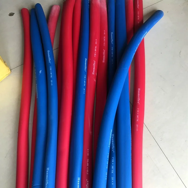 1.8M Thermal Insulation Pipe Sponge Tube Sleeve Casing Fitness Car Grips Handlebar Protective Cover Pipe Accessories pipe insulation sleeve