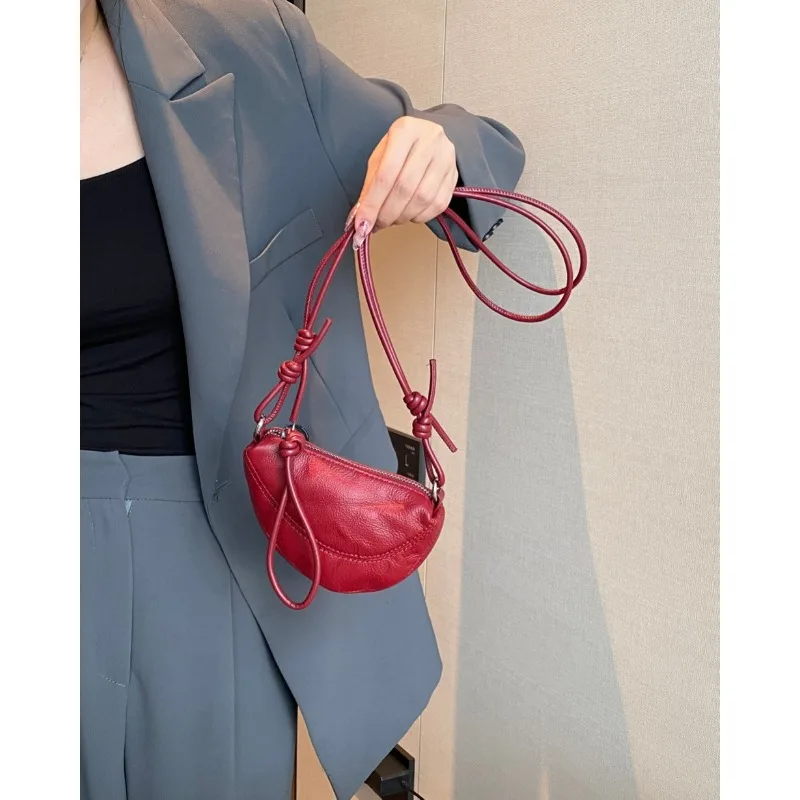 Elegant Genuine Leather Women's Crossbody Bag - Luxury Designer Fashion Mini Purse