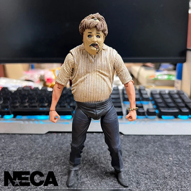 

Authentic First Edition Neca Texas Chainsaw Killer Face 40th Anniversary 7-inch Action Figure Collectible Model Ornament Toys