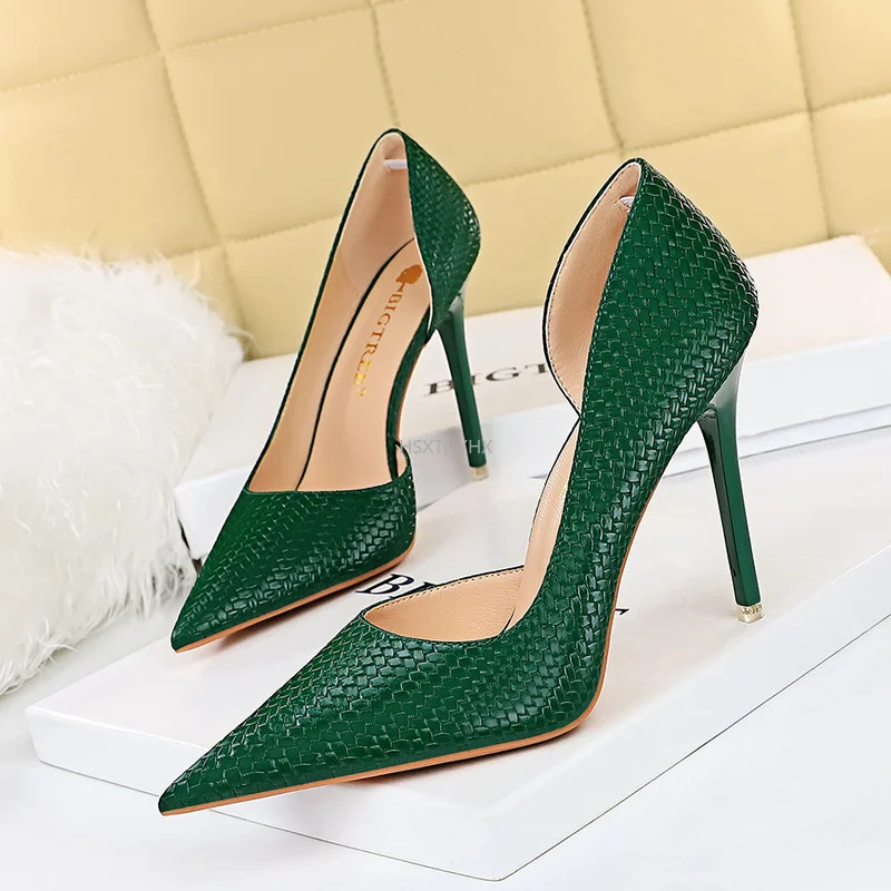 Women's Heels, Pumps - Designer High Fashion Shoes