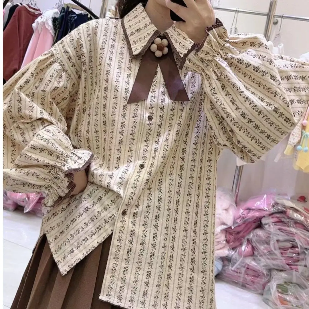 

Женская Свободная блузка на пуговицах, с цветочным принтом, осенне-Весенняя рубашка в стиле Харадзюку, 2000