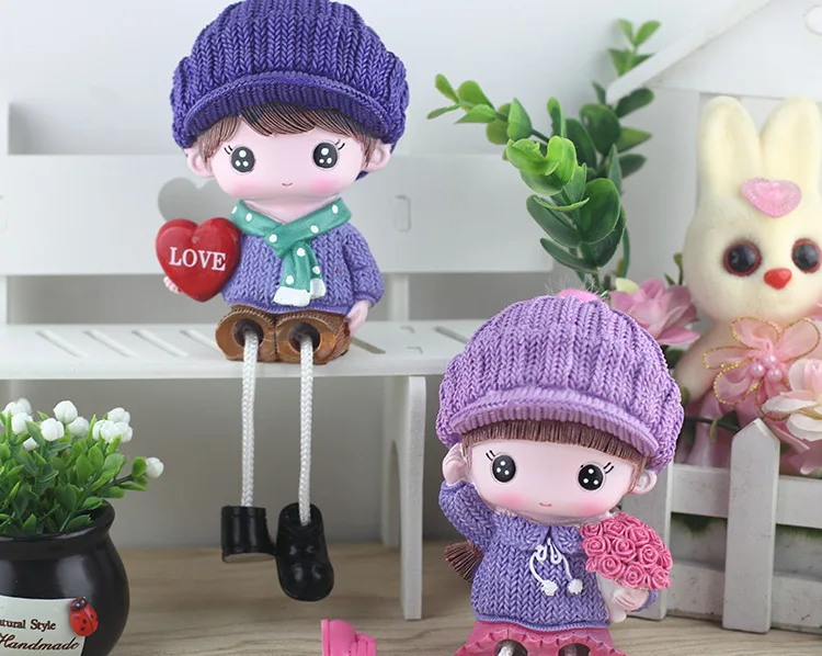 2pcs/set Miniature Ornaments Resin Dolls Hanging Feet Boy Girl Lovers Couple Figurines Craft Wedding Accessories Birthday Gifts