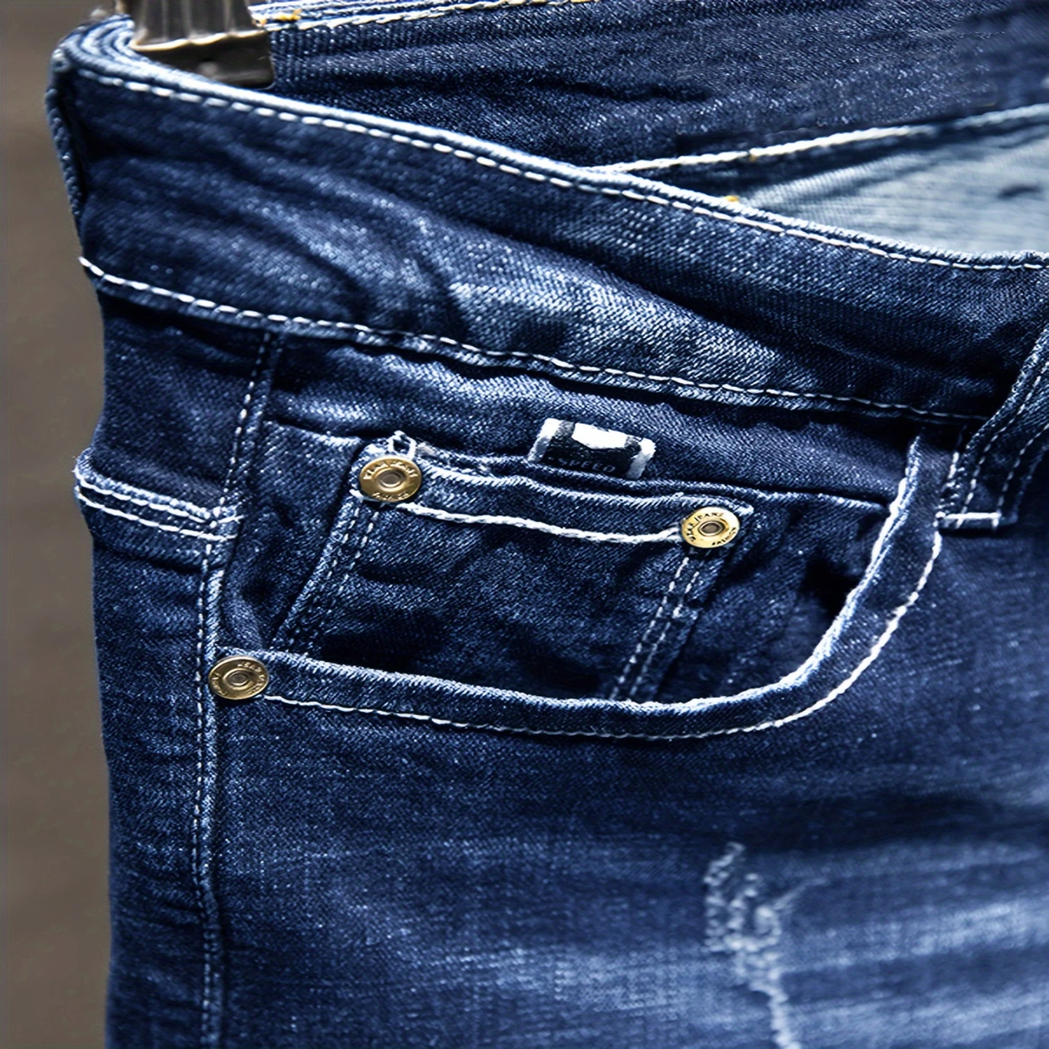 유연한 핏의 남성용 스트레치 슬림 청바지 - 편안함과 스타일을 위한 내구성이 뛰어난 데님, 일상 캐주얼웨어, 다재다능한 전쟁과 쉽게 매치 가능