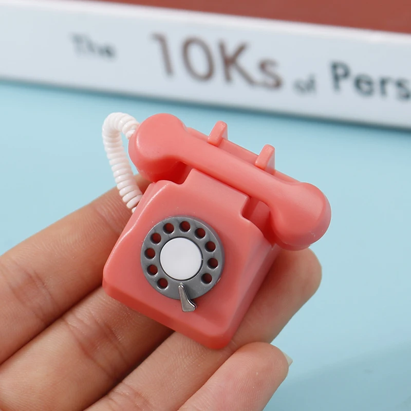 1pc Doll House Furniture Miniature Retro Phone Vintage Telephone Home Furniture Acc Decor Miniature Simulation Toy