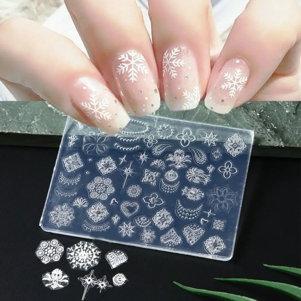 3D Nails Art Silicone Mold Pad Snowflake Snowman Santa Claus Nail Carving Manicure Tool Relief Winter Christmas Relief Mould DIY 3