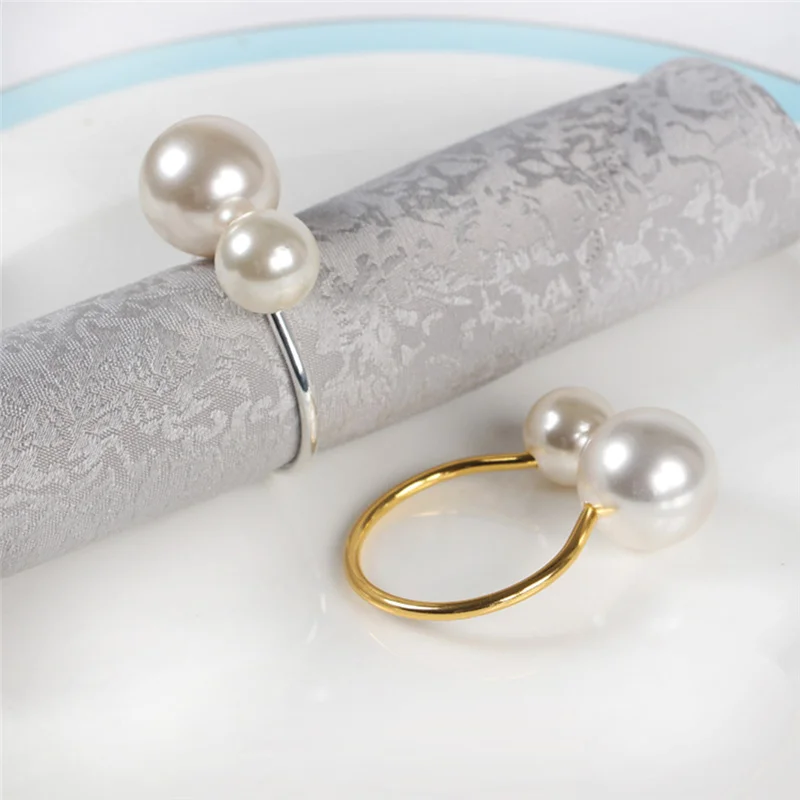 1PCS 우아한 진주 냅킨 링 골드 Christening 팔찌 금속 냅킨 홀더 결혼 선물 신부 샤워 장식 파티 Supplie
