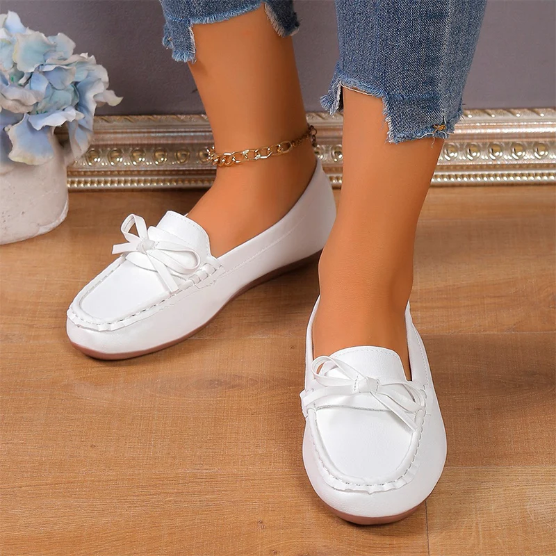 

2023 New Spring and Autumn Women's Flat Shoes Round Toe Shallow Mouth Bow Versatile Women's Casual Large Shoes 36-42