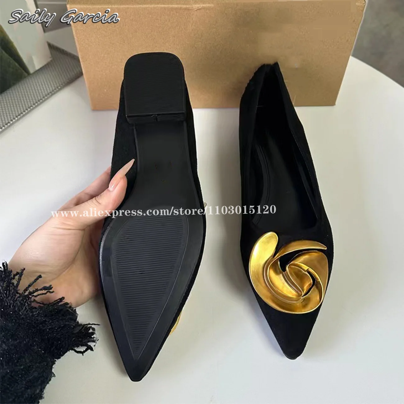 Suede Upper Metal Flower Grace Shallow Flats 2024 New All-Match Casual Slip On Casual Shoes Pointed Toe Sexy Women Shoes