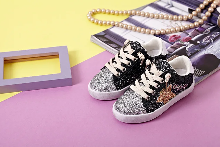 2022 New girls' shoes casual boys' Board Shoes Fashion sequins shoes Children's Glitter star shoes Princess Kids Sneaker child shoes girl