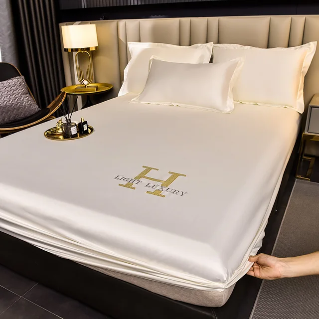 High-end Satin Fitted Sheet with Elastic Band Solid Color Silky Bed Sheet Smooth Non-Slip Mattress Cover Bedspreads Bed Linen 5