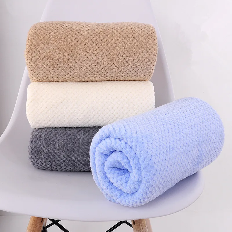 Bath towel, enlarged and thickened, pineapple grid large bath towel, household adult shower beach towel, towel 4