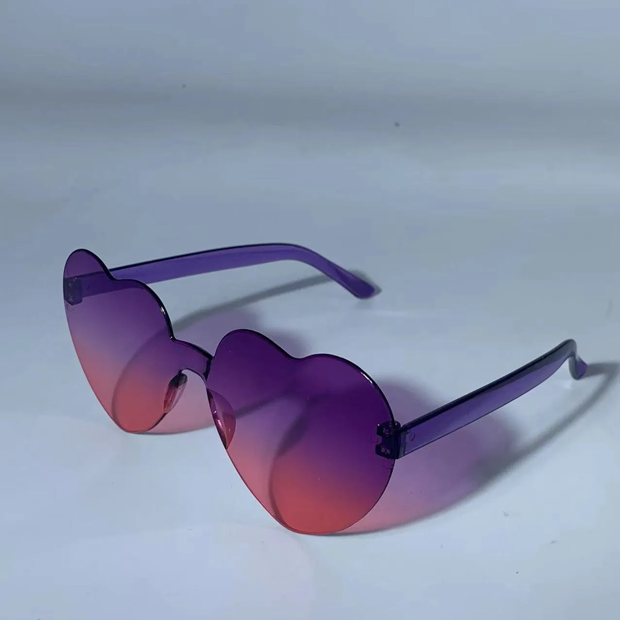 

2024 Classics Fashion Sunglasses Men Sun Glasses Women Metal Frame Black Lens Eyewear Driving Goggles UV400 M66