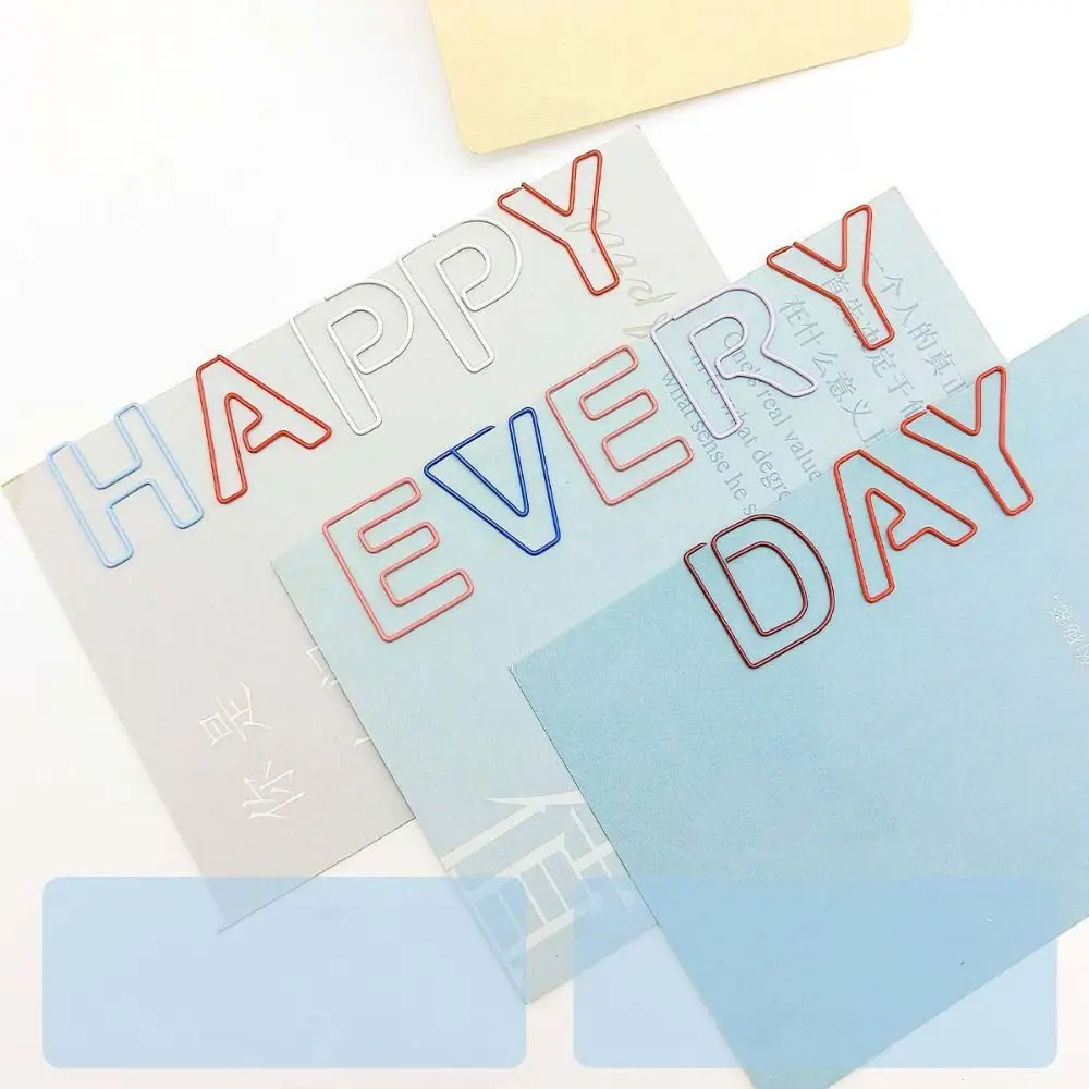 26pcs Kawaii 바인더 클립 알파벳 종이 클립 북마크 중공 문자 종이 클립 금속 DIY 종이 클램프 편지지