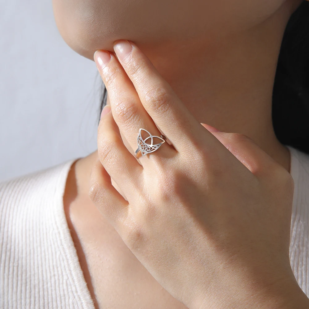 Dawapara Triquetra Filigran Halbmond-Ring Verstellbarer Dreifaltigkeitsknoten Glückssymbol Edelstahl Ehering Schmuck – Detail 4