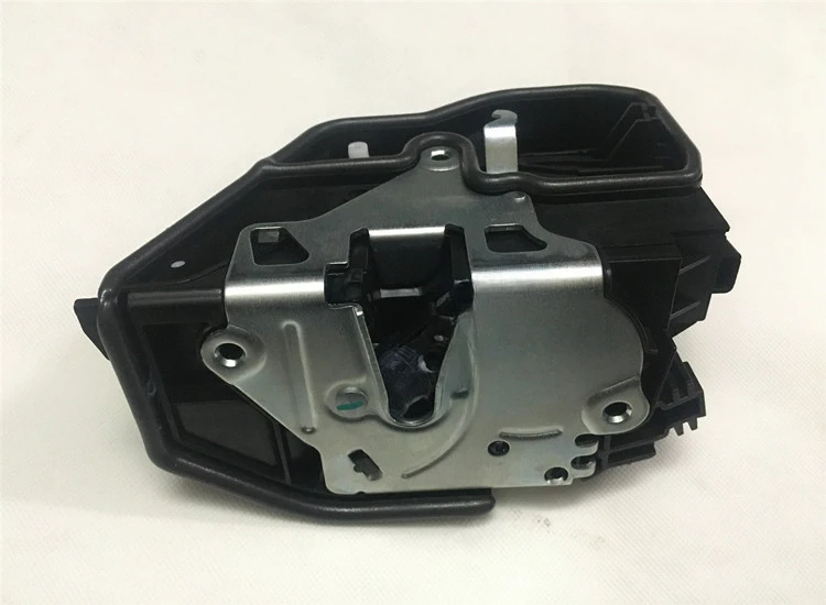 

Дверной замок от китайского бренда Figzero для BMW 3 5 серии E87 E90 F20 F30 F35 E93 E60 F10 F18