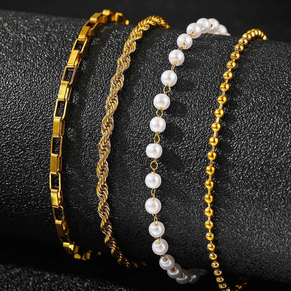 5 set di braccialetti aperti semplici in acciaio inossidabile di 5 colori per donna all'ingrosso