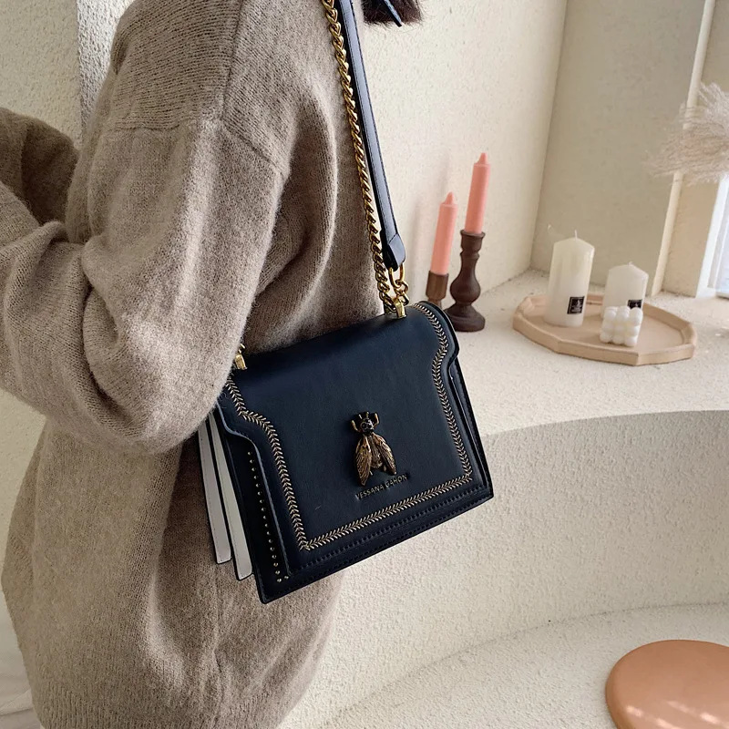 Cgcbag Luxe Merk Vrouwen Handtas 2024 Nieuwe Retro Bee Vrouwelijke Schoudertas Eenvoudige Hoge Kwaliteit Lederen Designer Crossbody Tassen