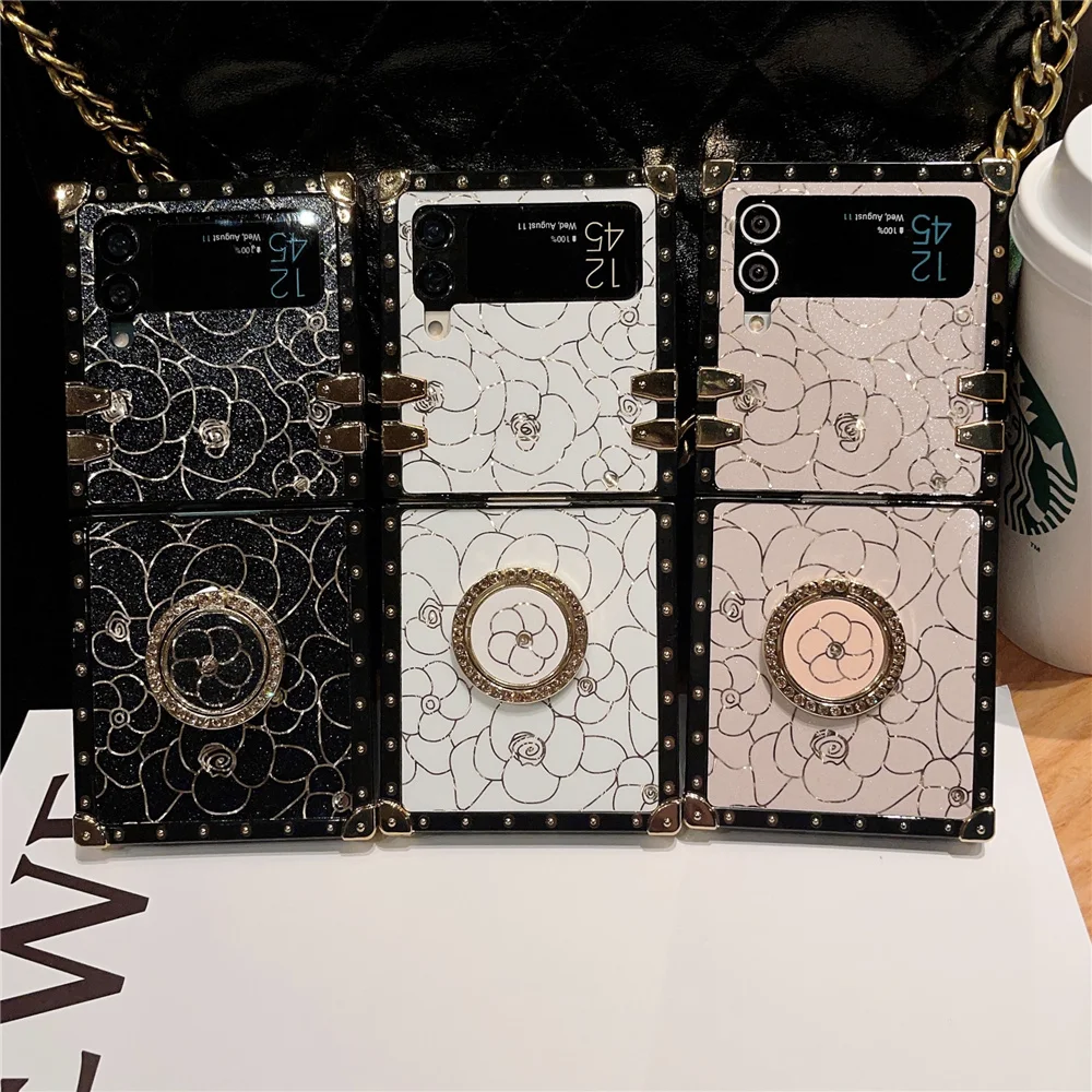 Louis Vuitton White Monogram Leather Protective Case for Samsung Galaxy Z  Flip 3, Z Fold 3 - Louis Vuitton Case