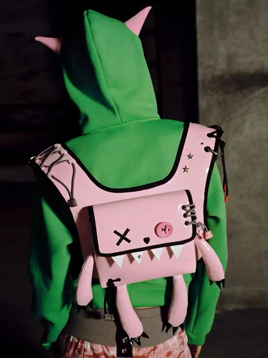 

Женский Готический розовый рюкзак Y2k, милый рюкзак через плечо в стиле хип-хоп с изображением монстра для классной девушки, дизайнерская розовая школьная сумка унисекс в стиле панк, моторный стиль