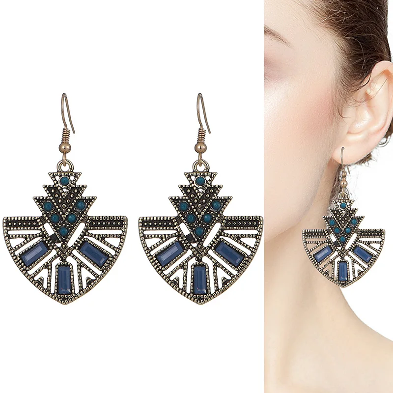 

New Style Earrings Female Triangle Fan Point Diamond Vintage Earrings Personalized Ethnic Style Used Earrings Wholesale kolczyki
