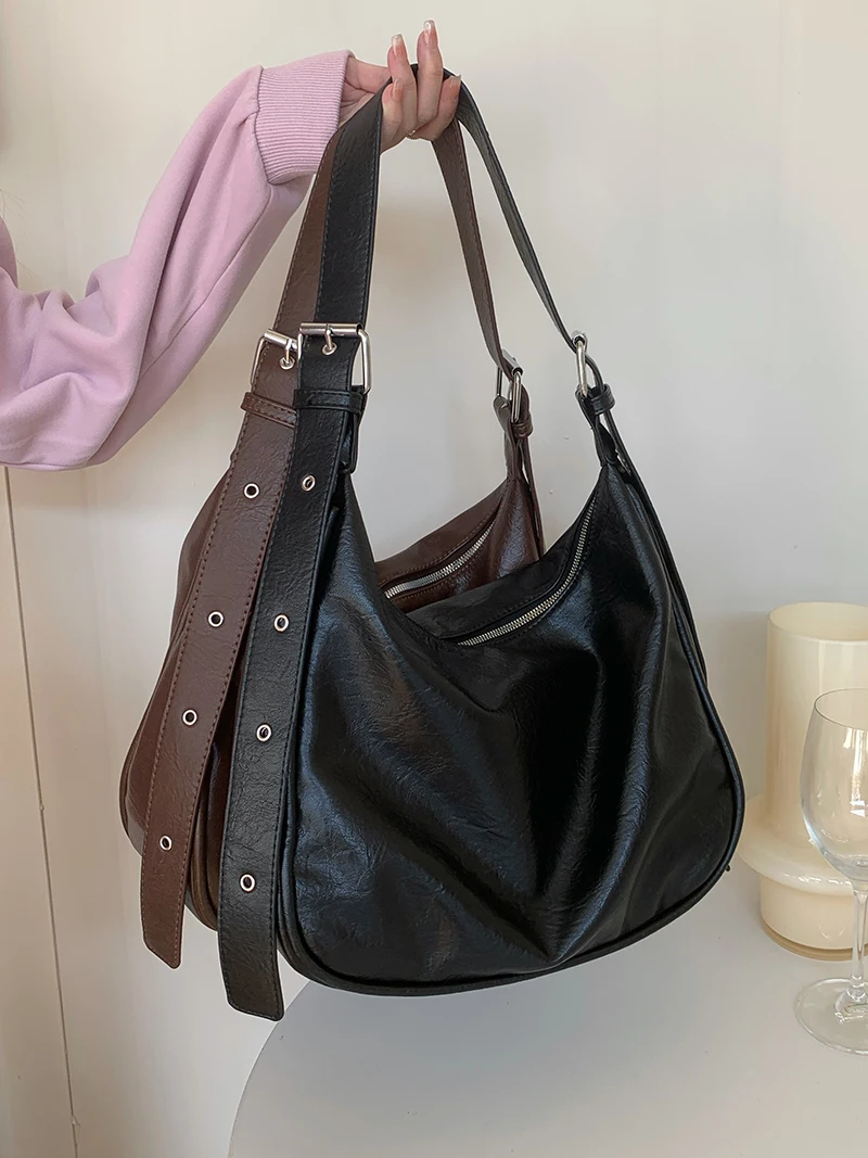 

High Quality Large Capacity Bag For women's 2024 New Retro Fashion Shoulder Bag Chic Design Versatile Soft Pu Commuting Tote Bag