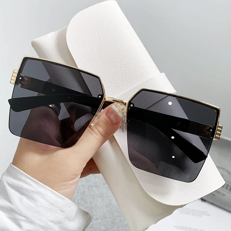 Luxury Designer Millionaire Oversized Square Sunglasses Black Acetate Frame  Z1165 With Gold Metal Engraved Pattern For Summer Style By Eyeglass2710742  From Td3z, $50.97