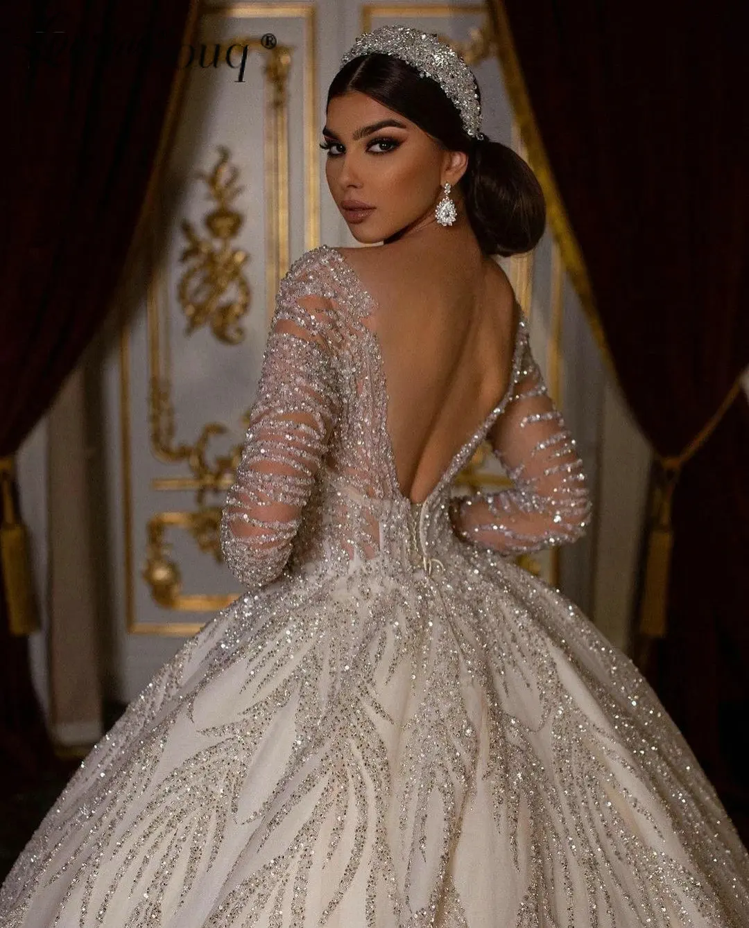 

Блестящее женское бальное платье, свадебные платья с блестками, сексуальные арабские Пушистые свадебные платья с открытой спиной и большим шлейфом на заказ