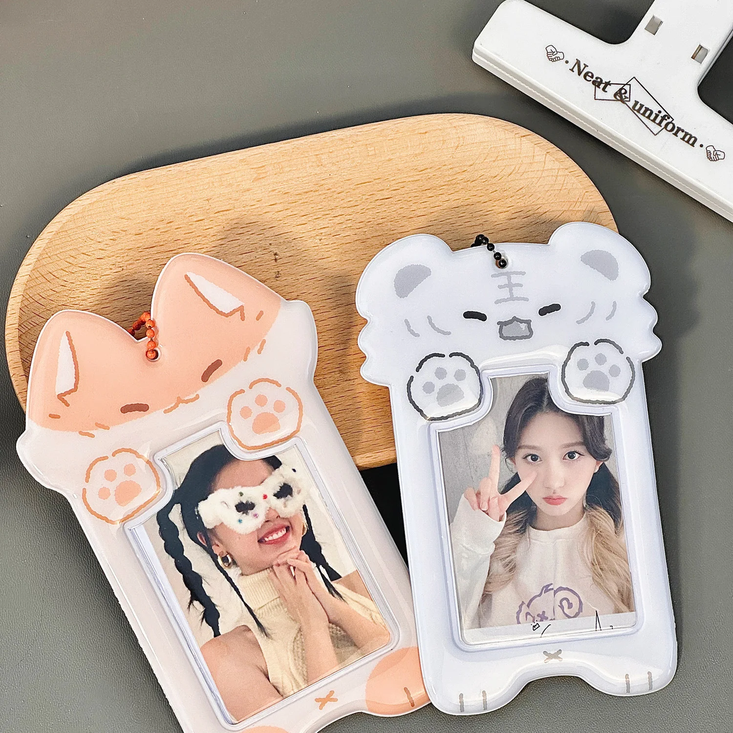 1Pcs Photocard Holder, Cute Cartoon Animal ID Credit Card Holder with Keychain Hard Shell Protective Photo Sleeves 3