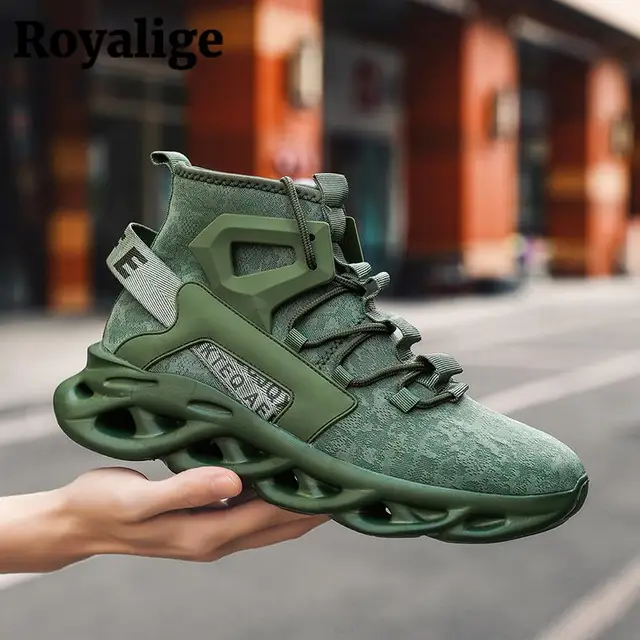 Sneakers Men Vulcanized Shoes Casual Breathable High Top Sports Shoes for Men Increase Running Solid Color Tennis Cool Boots New 3