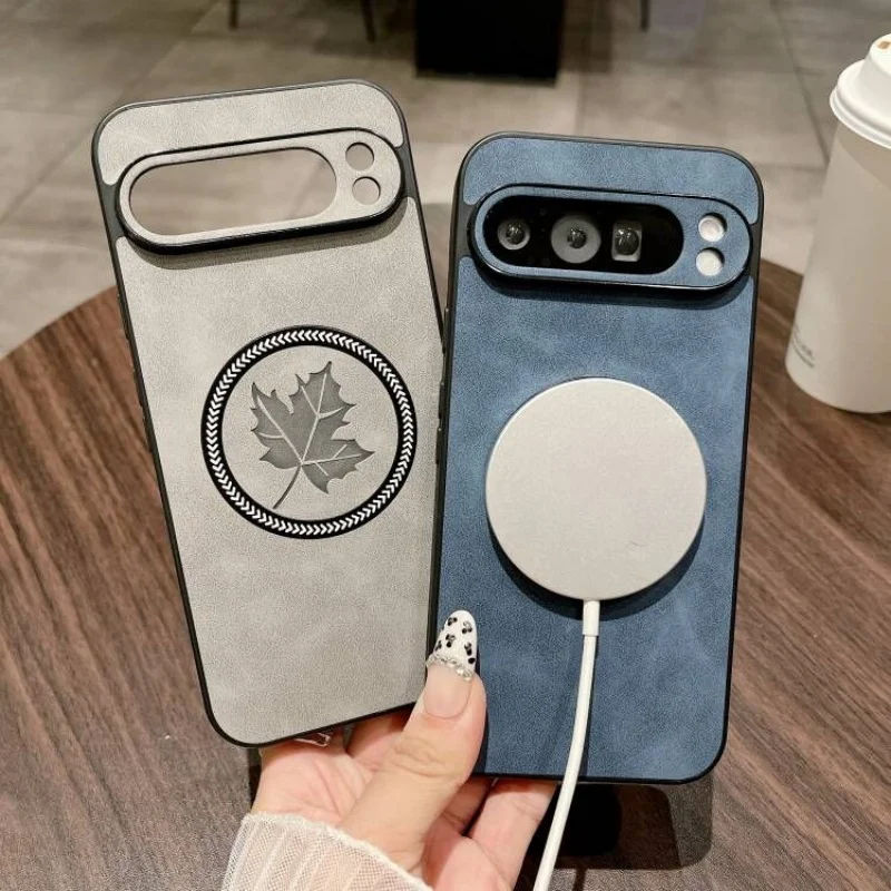Luxury Imitation Sheepskin Maple Leaf Magnetic Wireless Charging Case Cover