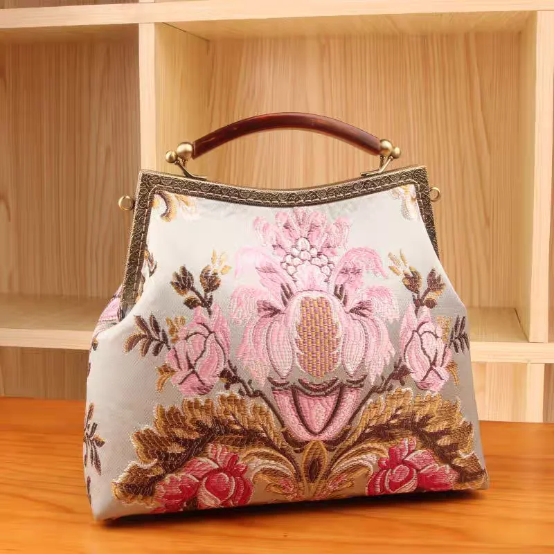 Vintage Designer Lock Shell Bags Handmade Bag Fringe Chain Women Shoulder Crossbody Bag,crossbody bag