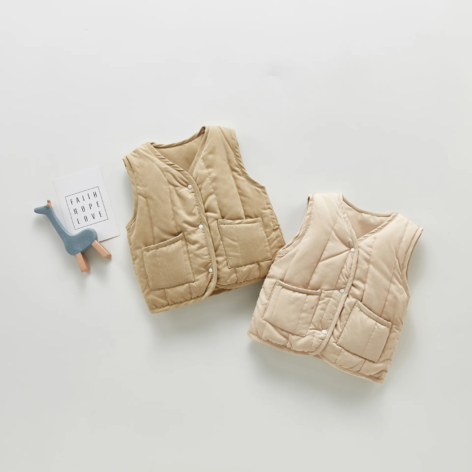 Autumn And Winter Newborn Quilting Sleeveless Thick Waistcoat Infant Baby Boys And Girls Fashion Baby Clothing