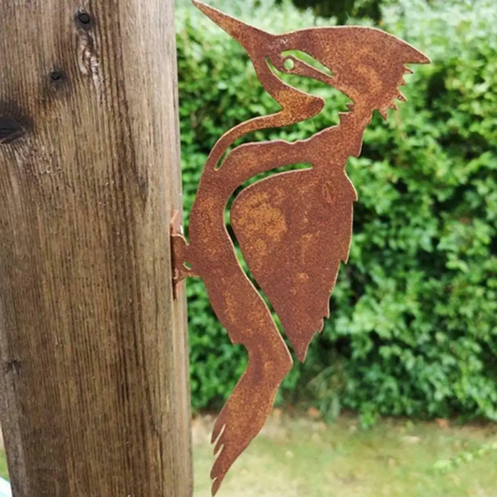 

Stake Design Pileated Bird Rusty Metal Silhouette Yard Bird Decor Silhouette Lawn Tree Decor Rust Elegant Home Garden Decoration