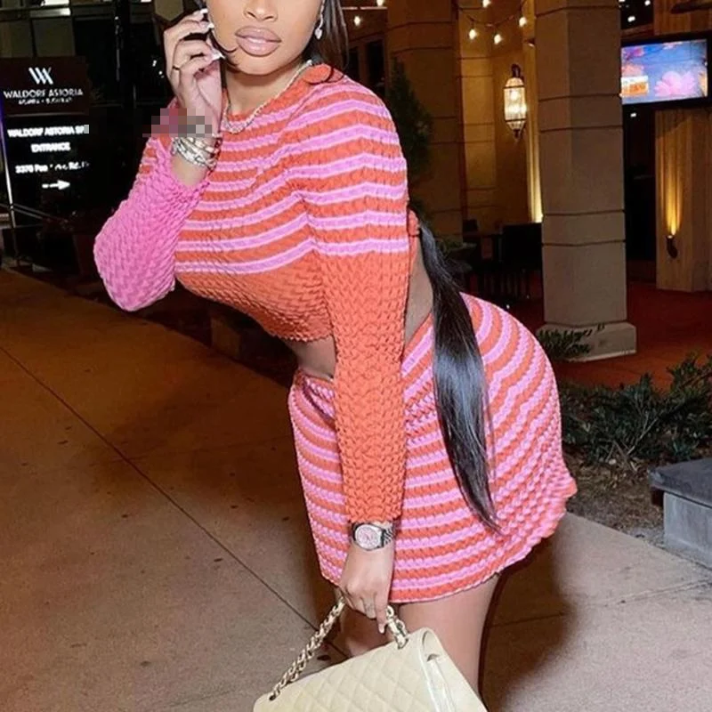 

Ladies Knitted Skirt Suit Fall Winter Color Matching Stripes Round Neck Long Sleeve Tops and Mini Skirt Women Fashion Streetwear