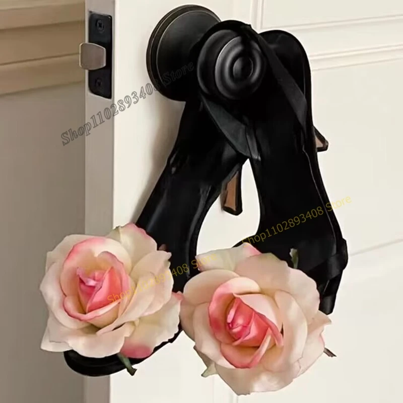 Рисунок 4 - Женская атласная обувь на шпильке