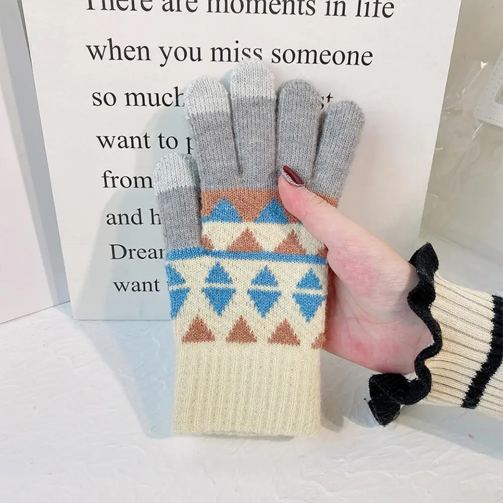 

Lady Thickened Gloves Stylish Women's Winter Gloves Windproof Plush Touch Screen Geometric Print Knitted Anti-slip Cycling