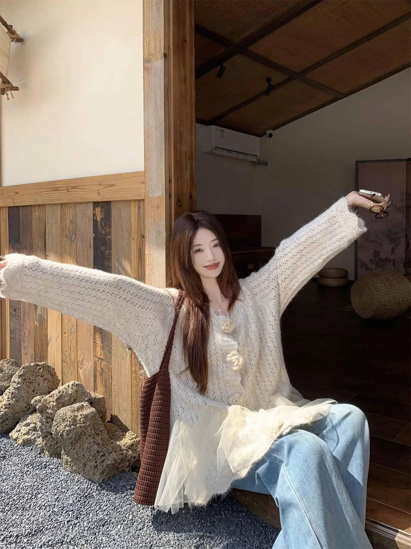 3D Floral Mesh Splicing Knitted Sweater Coat Women's Spring New Mid-Length Casual Top V-neck Long Sleeve Button Closure