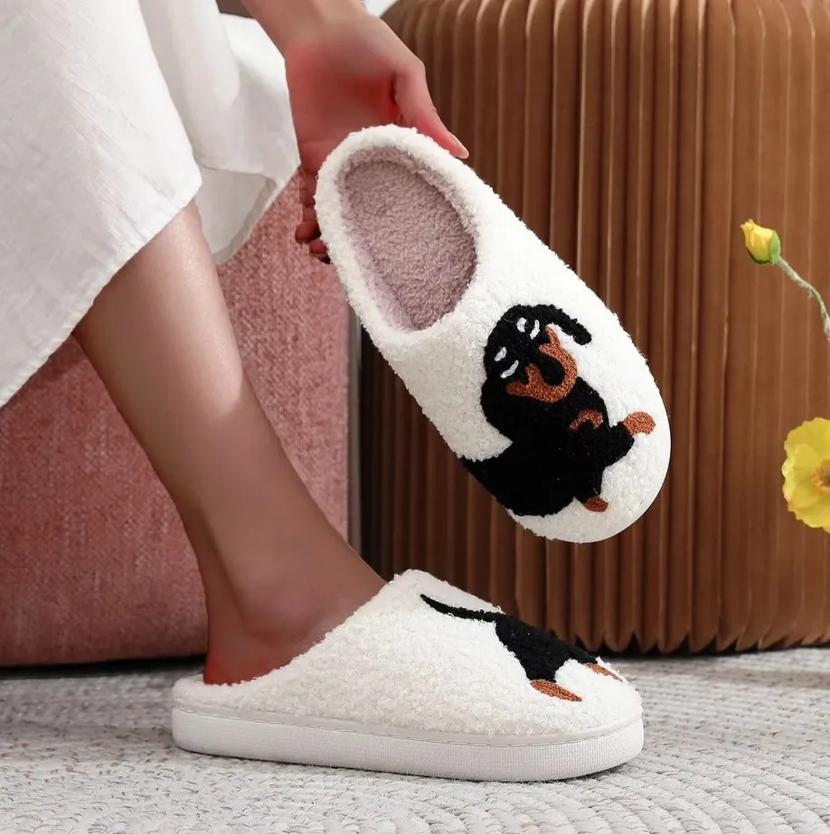 Fuzzy Dog Slippers Dachshund Embroidery Home Thick Sole Plaid Furry Cotton Slippers Cute Warm Non-slip Indoor Causal dog slippers