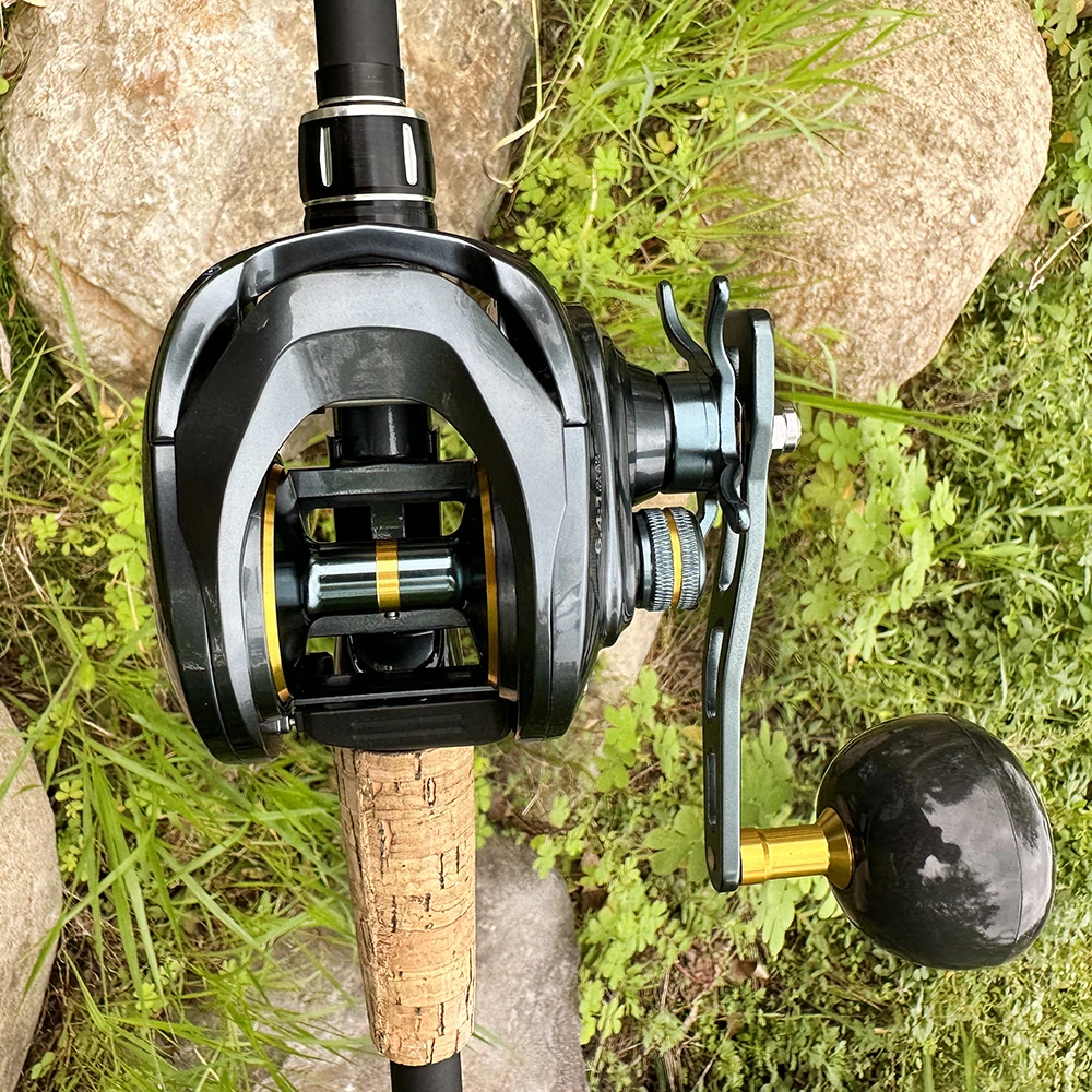 Saltwater Baitcasting Reel Big Game 15kg Max Drag Fishing Reels Light 8+1BB  6.4:1 Carbon Fiber Body Jigging Wheel Large Capacity