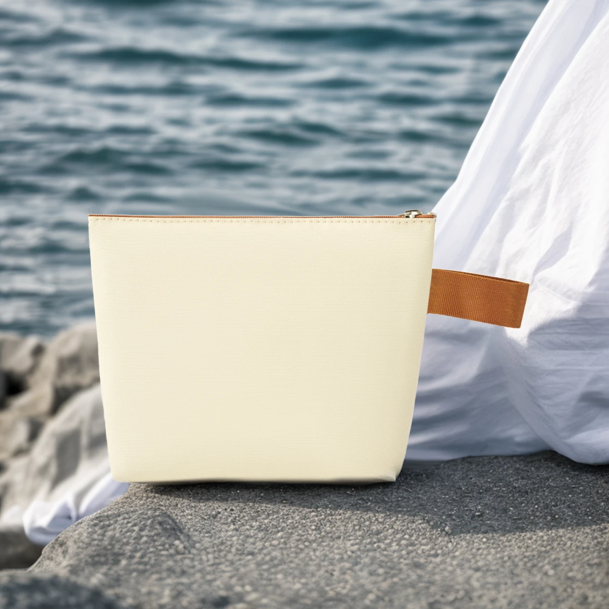 Cosmetic Bag, Hand-Painted Bag, Zipper Bag, Key and Coin Bag, Studio Training Class Pencil Case, Storage Bag, Lipstick Pouch, Portable Toiletry Bag