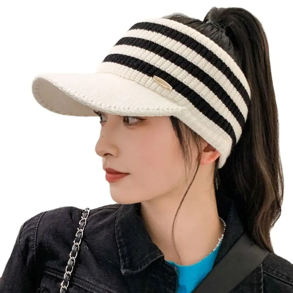 Gestreifter Damen Visor Mit Offenem Oberteil Für Den Herbst_voghion.com