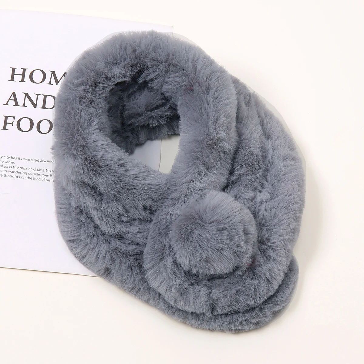 New Faux Fox Fur Scarf Shawl Pearl Fashion Warm Thicken Fake Fur Collar Women Short Neckerchief Neck Warmer Clothing Accessories 2