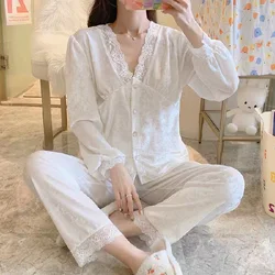 New Autumn And Winter Gold Velvet Pajamas Women's Long-sleeved Two-piece Simple Sweet Princess Lace Cardigan Comfortable Home